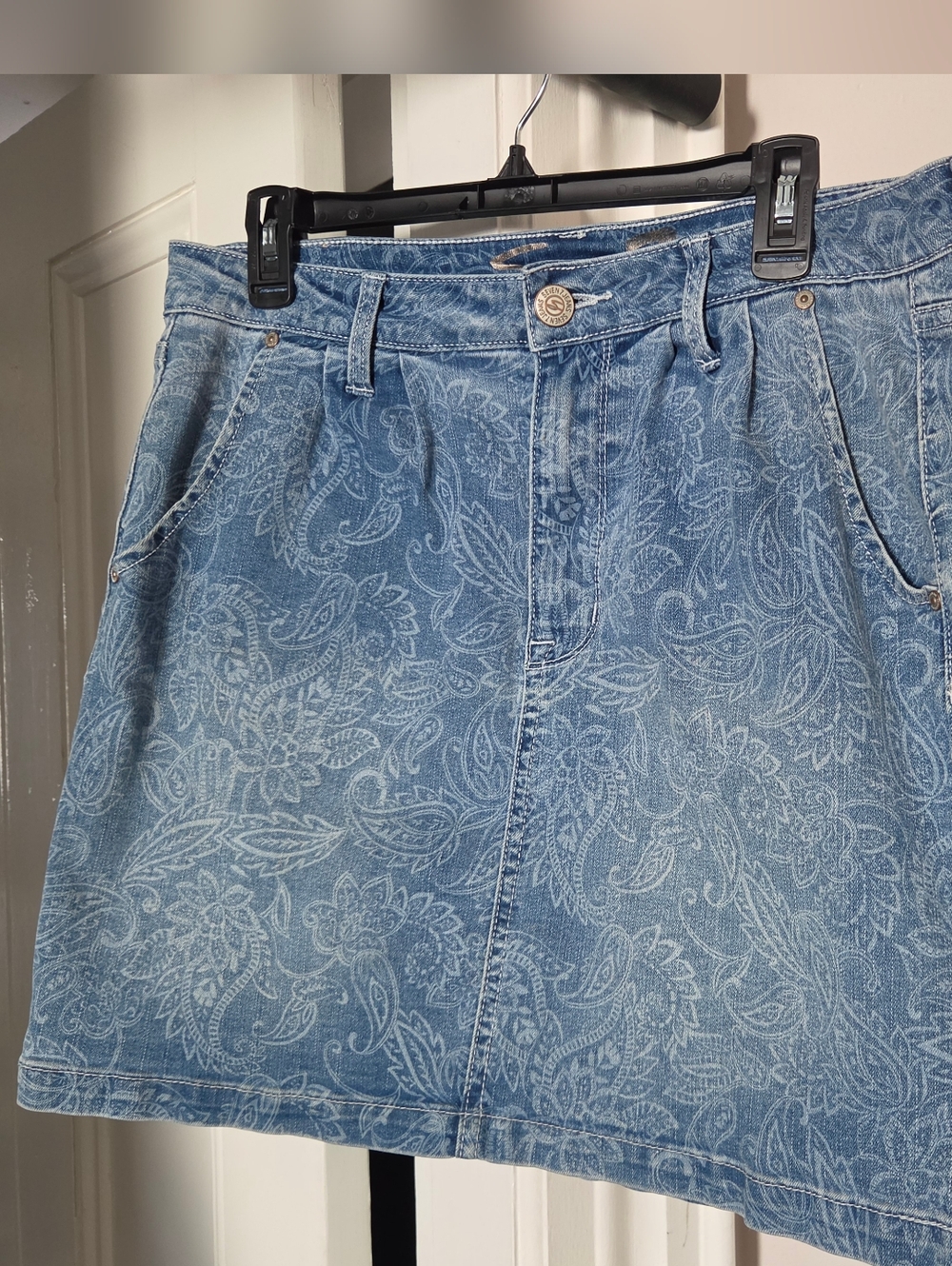 Seven 7 Jeans Light Blue Paisley Denim Mini Skirt Size 10